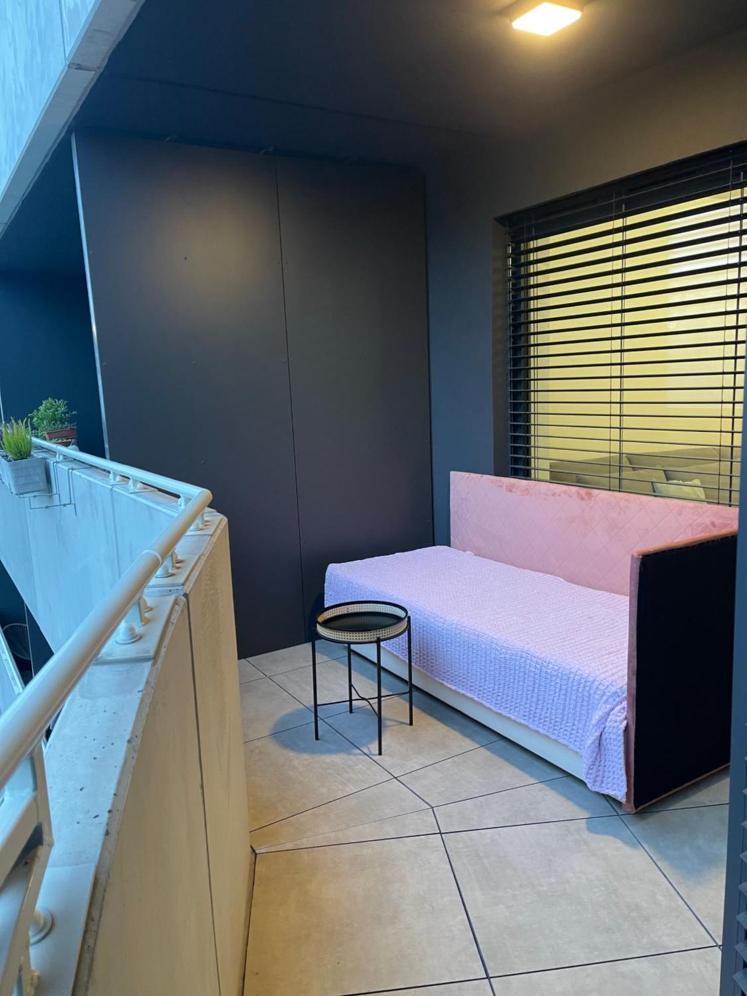 Miracle Apartment Братислава Екстериор снимка